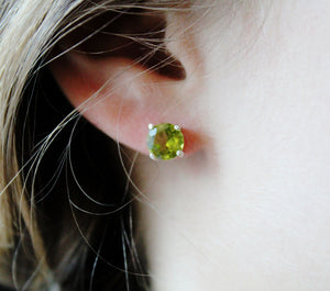 4 Prong Peridot Round Earrings